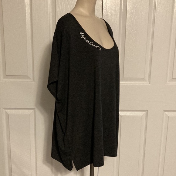 NWOT Life Is Good charcoal cap sleeve top XL - Picture 8 of 16